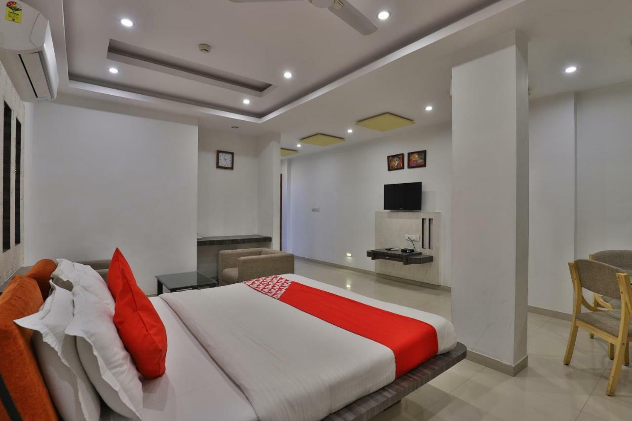 Hotel Oyo 14943 Shubh Suvidha Somnāth Zewnętrze zdjęcie