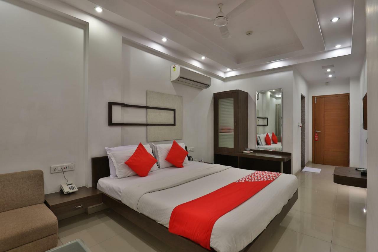 Hotel Oyo 14943 Shubh Suvidha Somnāth Zewnętrze zdjęcie